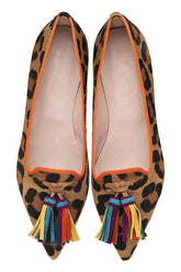 Wild Tassel Pointed Flat Shoes